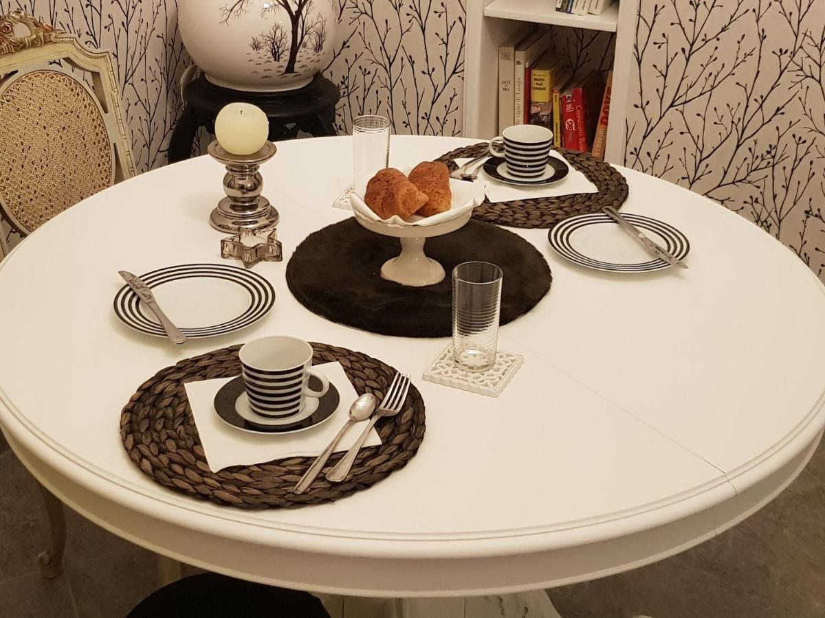 Cortile Gancia - Sweet House Bed and Breakfast Narzole Εξωτερικό φωτογραφία